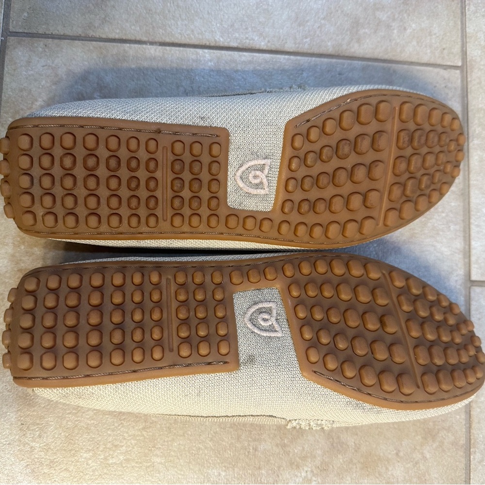Rothy's Beige Loafers with Soft Pink Insoles - Picture 4 of 4